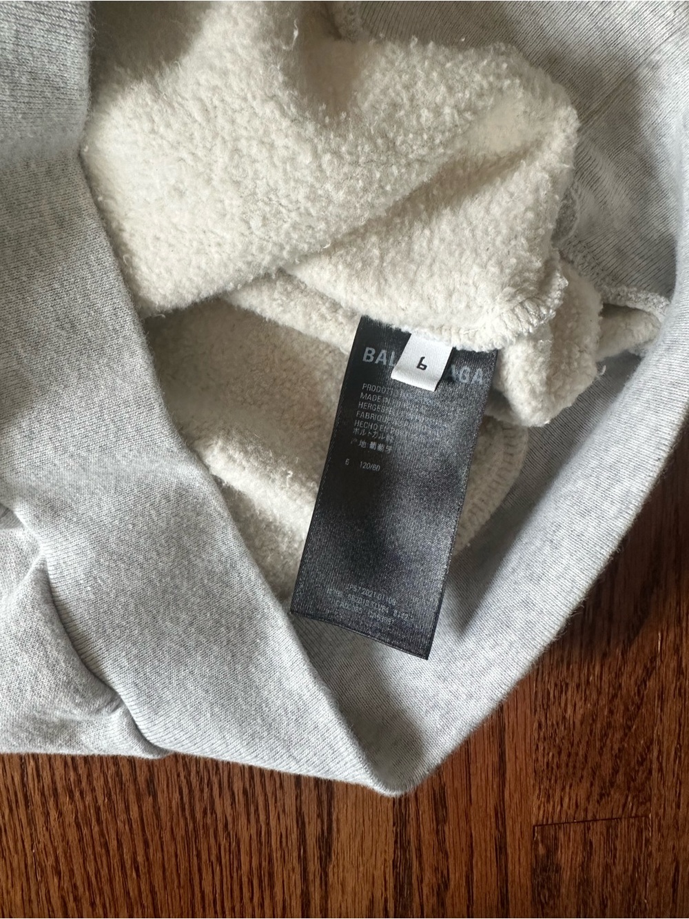 Balenciaga Kids Light Gray Crewneck Sweatshirt - Picture 5 of 5